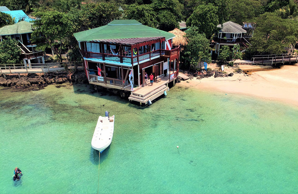Diving foster s resort roatan bay islands